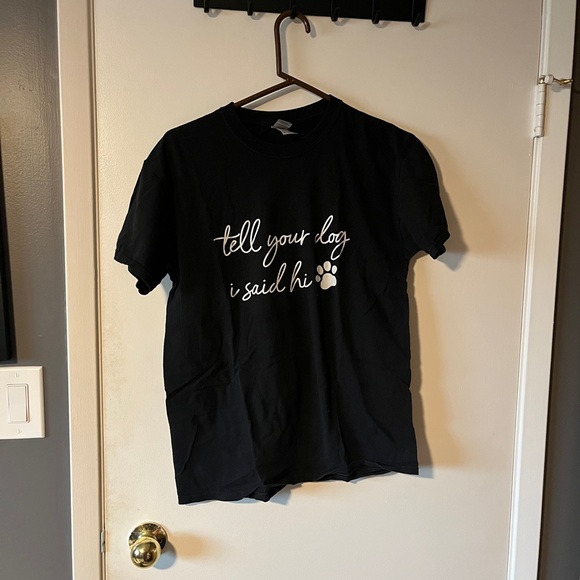 M Unisex Dog Graphic Tee - Picture 1 of 2